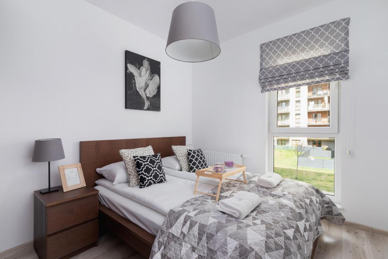 Krowodrza Apartment Premium With Balcony By Renters Prestige Krakow Exterior photo