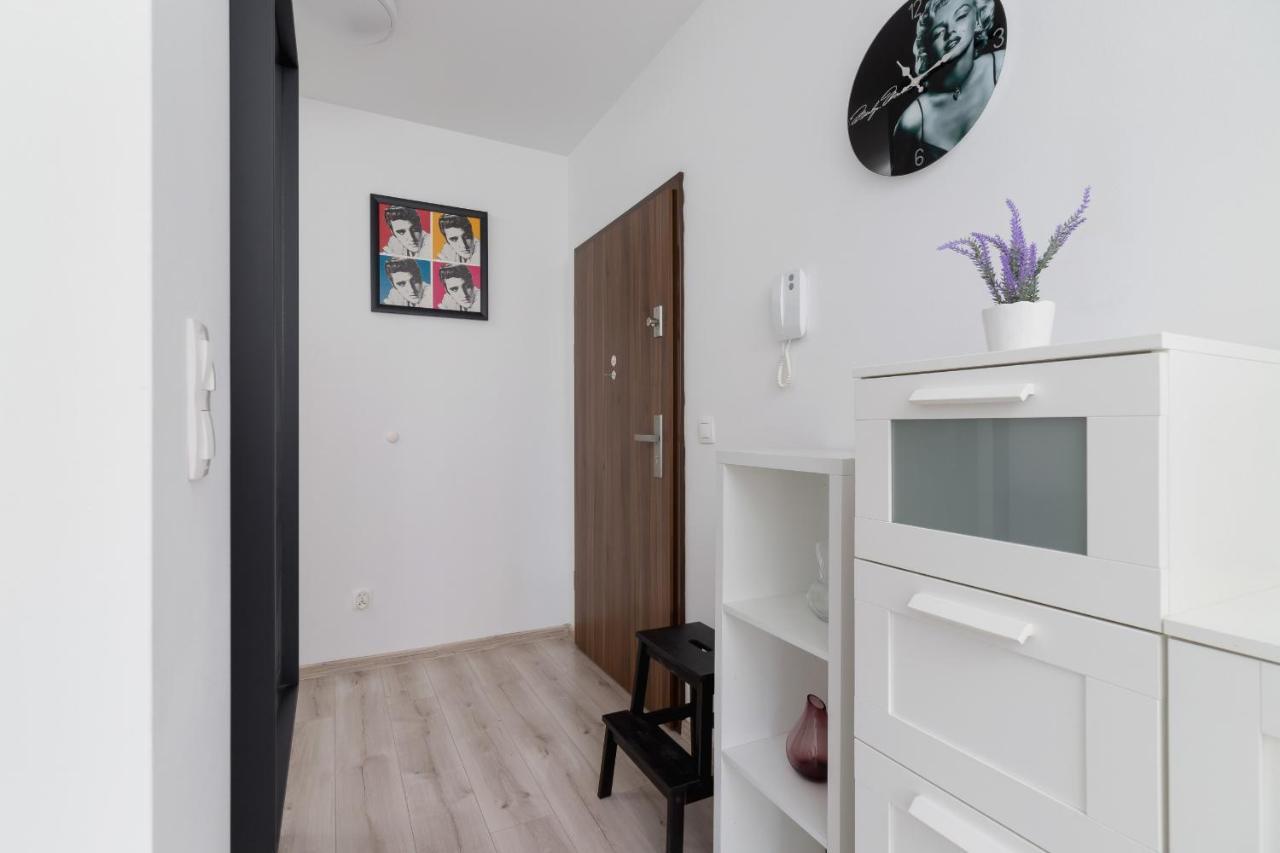 Krowodrza Apartment Premium With Balcony By Renters Prestige Krakow Exterior photo